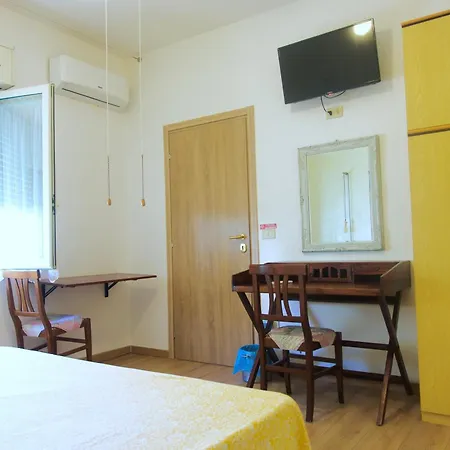 B&B Ad Un Passo Dal Mare-3